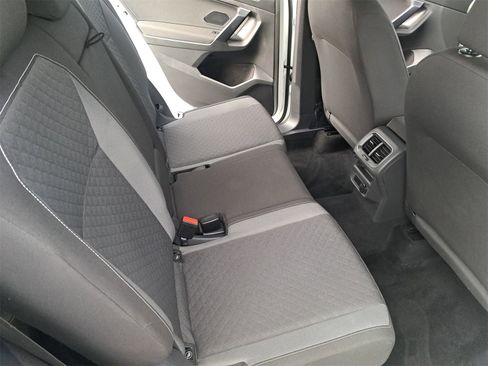 Used 2021 Volkswagen Tiguan S image 11