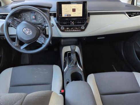 Used 2023 Toyota Corolla LE image 16