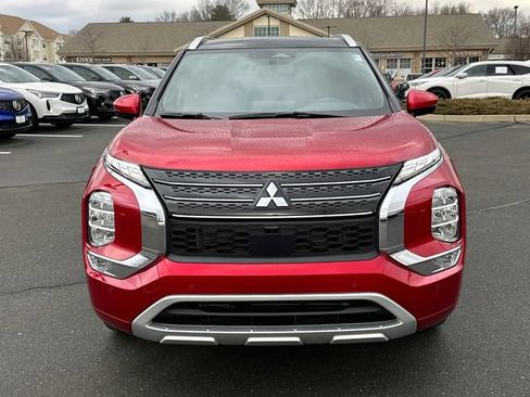 Used 2024 Mitsubishi Outlander SEL image 6