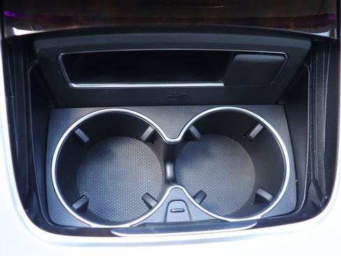 Used 2020 Mercedes-Benz S 560 Sedan image 33