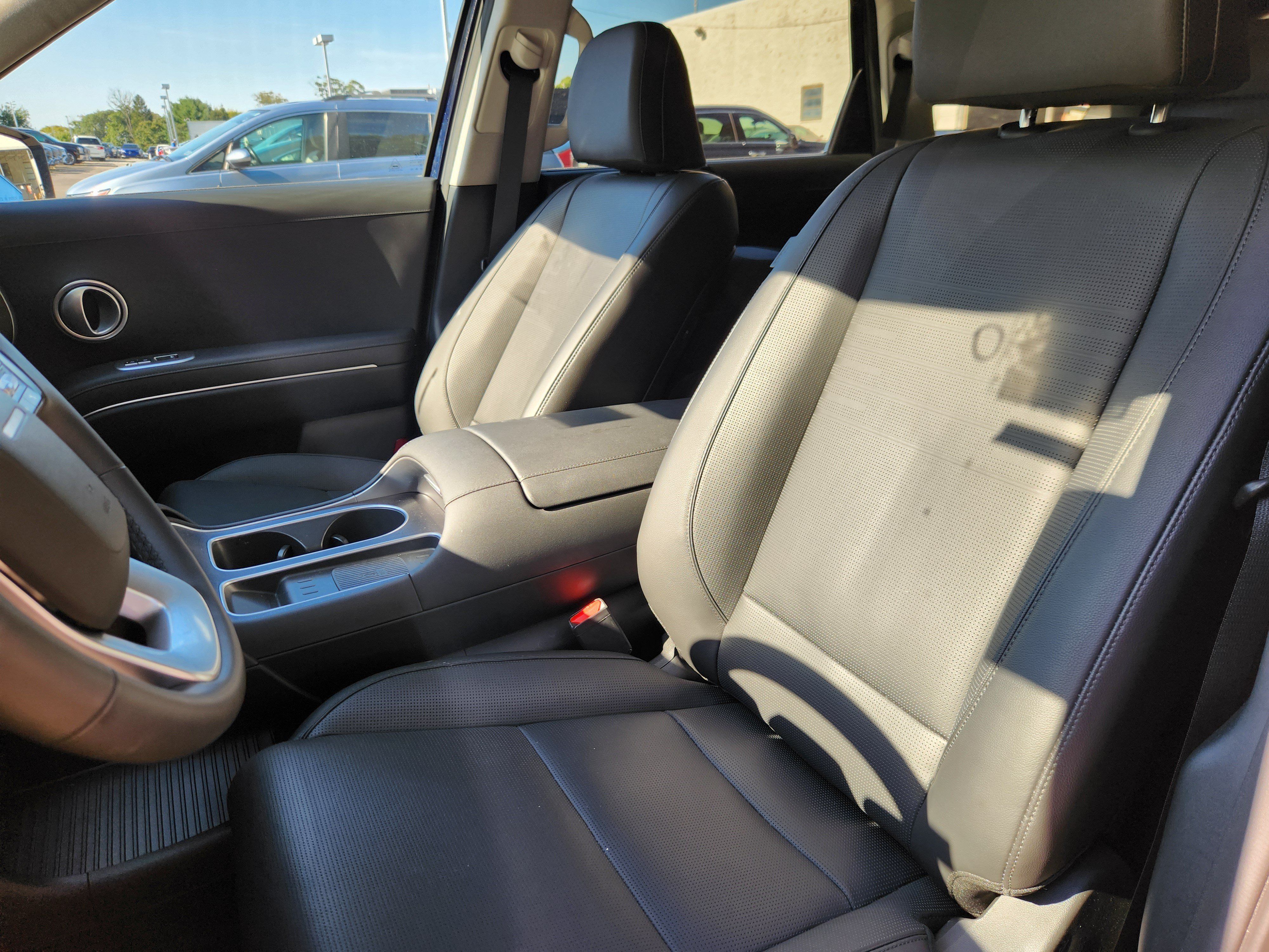Certified 2026 Hyundai Palisade Limited AWD/4WD image 8
