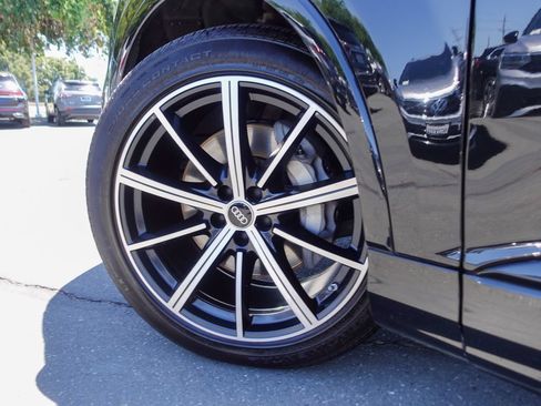 Used 2023 Audi Q7 3.0T Prestige w/ Prestige Package AWD/4WD image 10