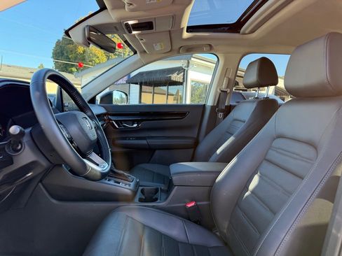 Used 2025 Honda CR-V EX-L image 15