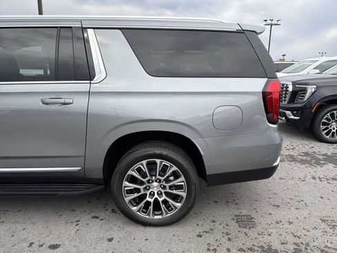 New 2026 GMC Yukon XL Denali w/ LPO, Floor Liner Package AWD/4WD image 10