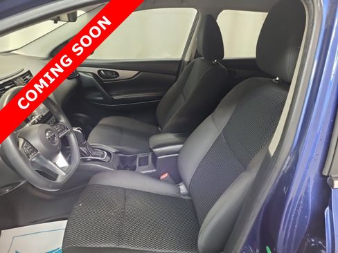 Used 2021 Nissan Rogue Sport S image 6