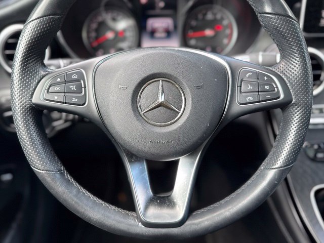 Used 2019 Mercedes-Benz GLC 300 4MATIC image 17