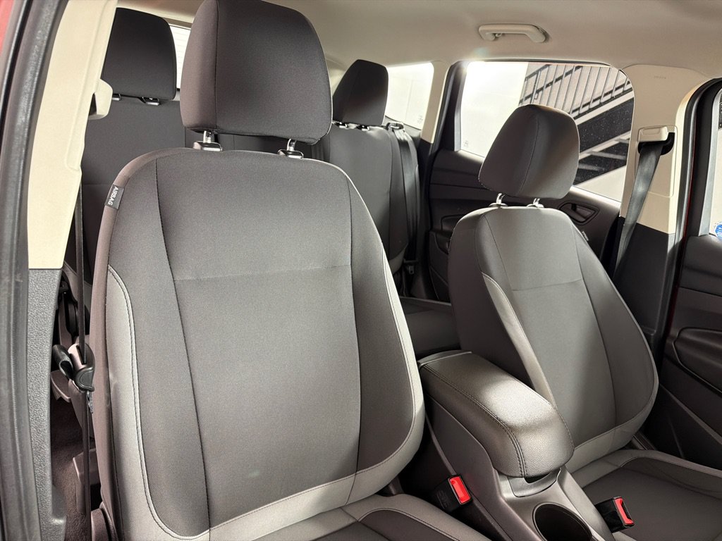 Used 2015 Ford Escape S FWD image 23