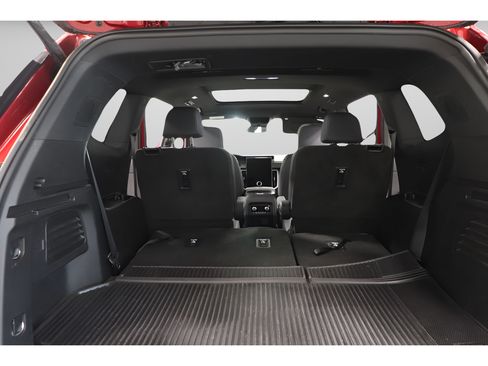 Used 2025 GMC Acadia Elevation w/ Elevation Premium Package AWD/4WD image 29