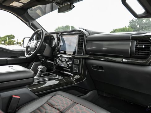 Used 2025 Ford F150 Lariat w/ Equipment Group 502A High AWD/4WD image 50