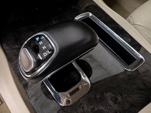 Used 2014 Chrysler 300 image 20