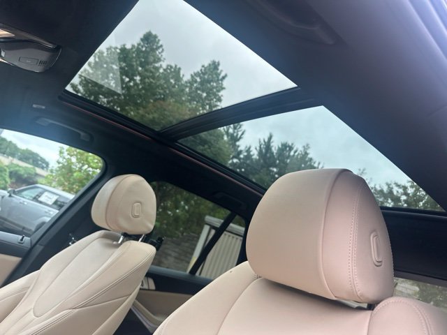Used 2022 BMW X5 xDrive40i AWD/4WD image 11