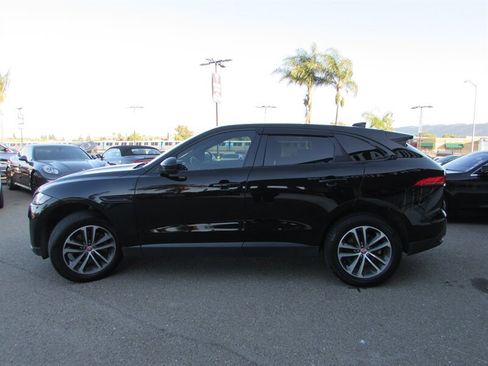 Used 2017 Jaguar F-PACE Premium AWD/4WD image 5