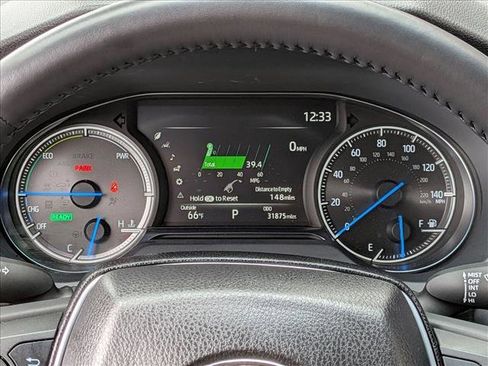 Used 2024 Toyota Venza Nightshade AWD/4WD image 11