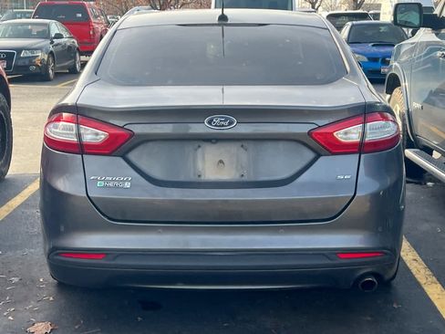 Used 2016 Ford Fusion Energi SE image 4