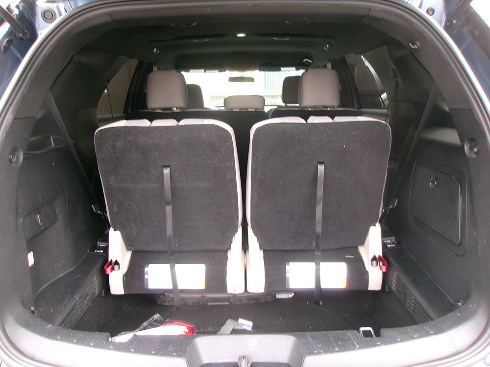 Used 2018 Ford Explorer 4WD w/ Class II Trailer Tow Package image 12
