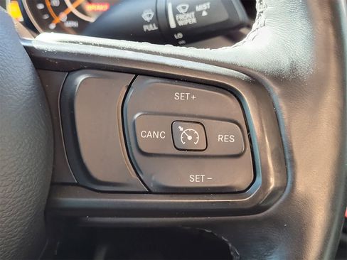 Used 2021 Jeep Gladiator Sport image 18