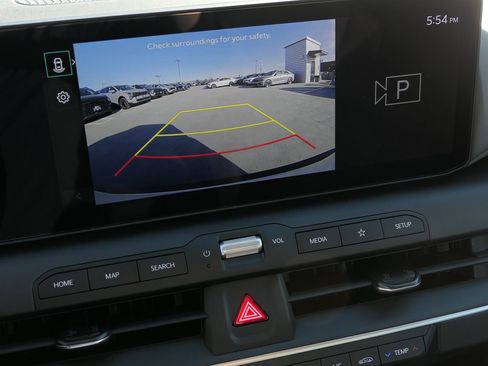 New 2025 Kia K4 LXS image 18