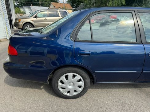 Used 2002 Toyota Corolla S FWD image 10