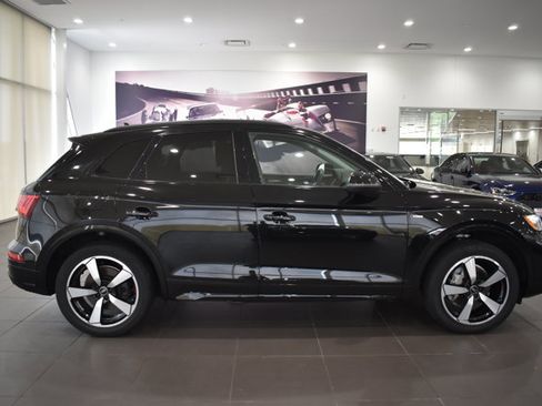 Used 2022 Audi Q5 2.0T Premium Plus w/ Premium Plus Package AWD/4WD image 8