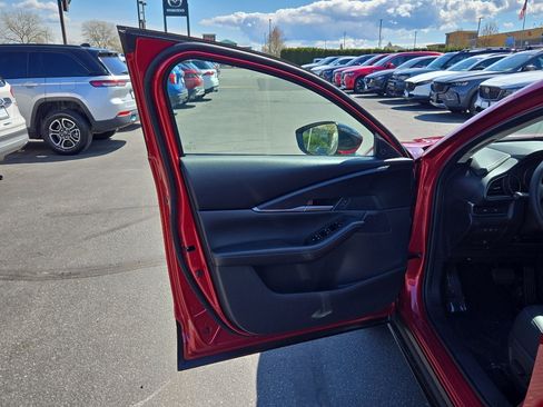 New 2026 MAZDA CX-30 AWD 2.5 S w/ Select Sport Pkg image 11