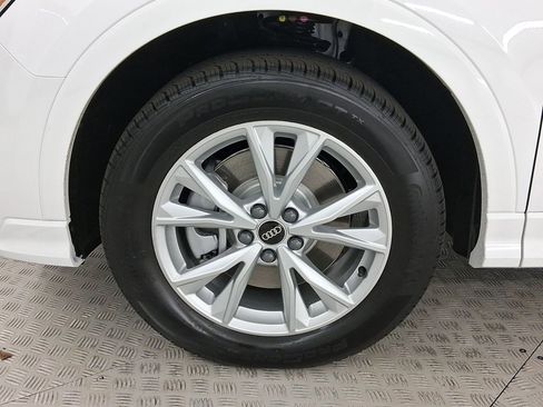 New 2025 Audi Q3 2.0T Premium w/ Convenience Package image 11