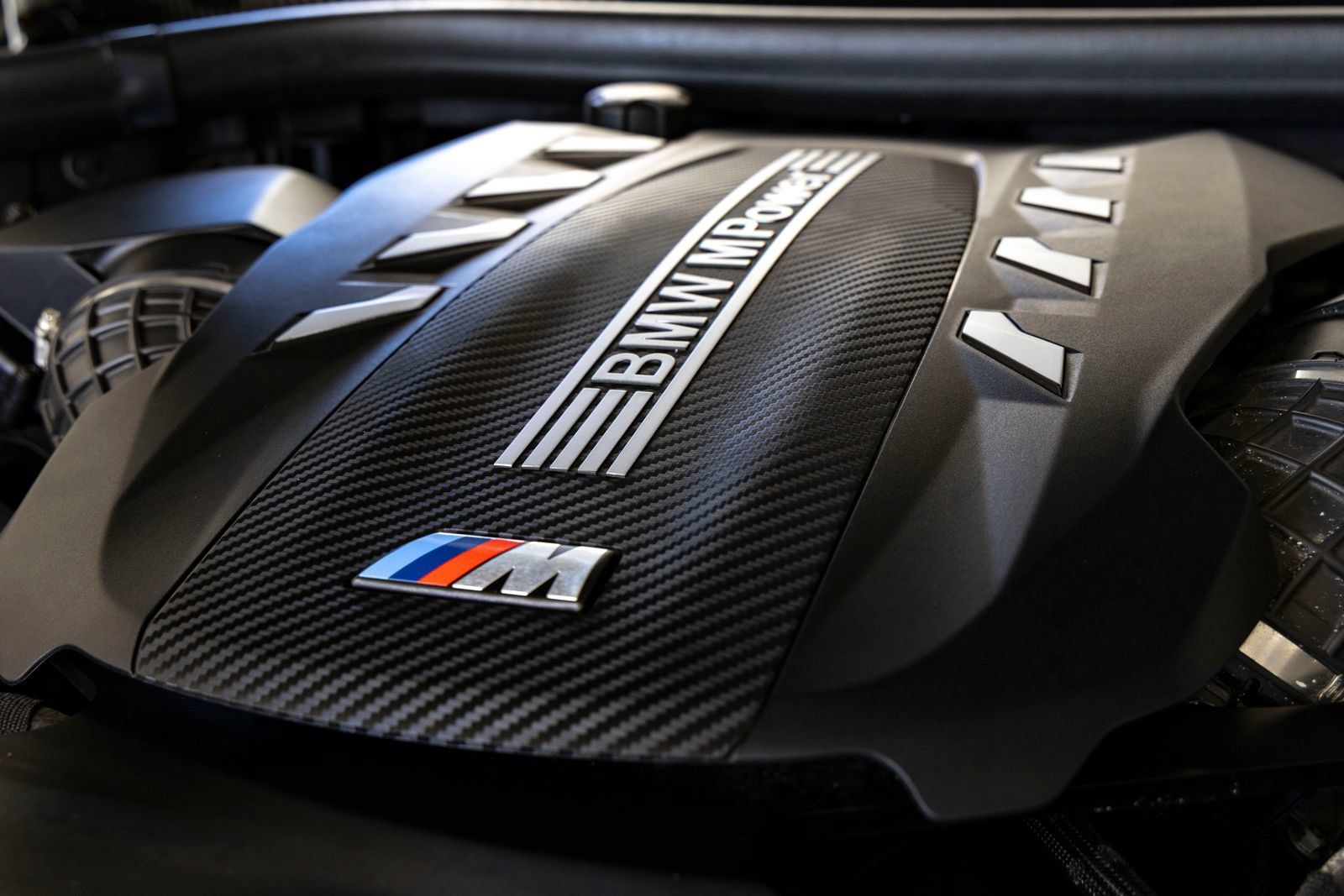 Used 2021 BMW X5 M w/ Competition Package AWD/4WD image 35