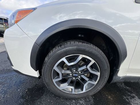 Used 2016 Subaru Crosstrek 2.0i Limited w/ Popular Package #2 image 31