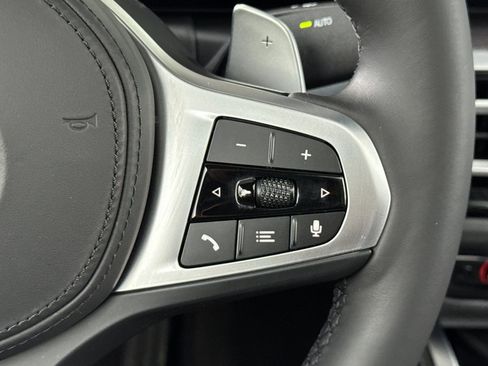 Used 2024 BMW M440i Coupe w/ Premium Package image 30