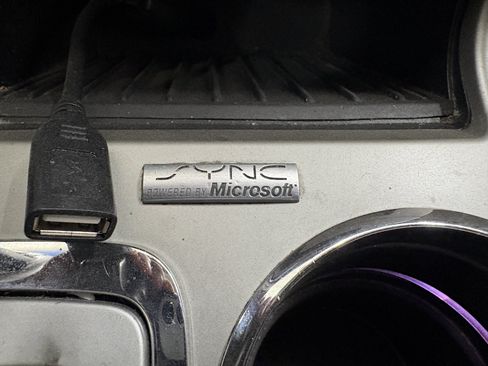 Used 2012 Ford Flex Limited FWD image 20