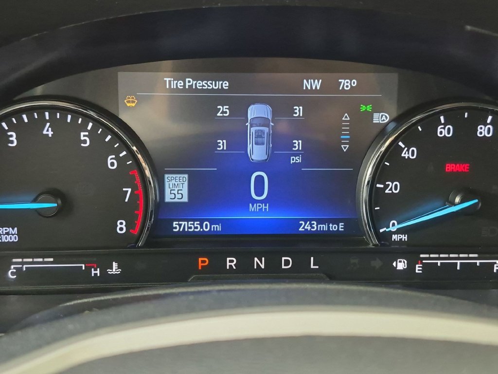 Used 2022 Ford Explorer XLT w/ Equipment Group 202A RWD image 23