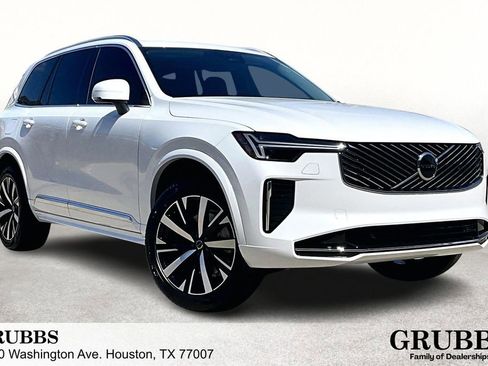 New 2026 Volvo XC90 B5 Core AWD/4WD image 1