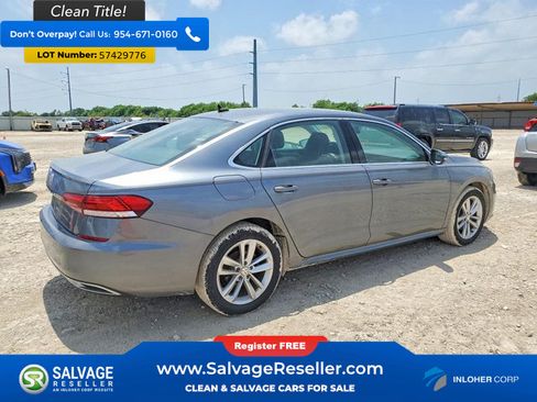 Used 2020 Volkswagen Passat 2.0T SE FWD image 4