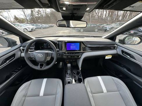 New 2026 Toyota Camry SE image 33