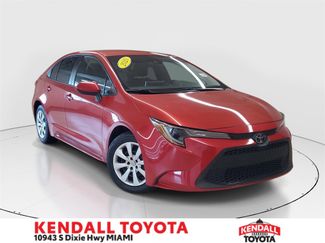 Used 2020 Toyota Corolla LE video 1