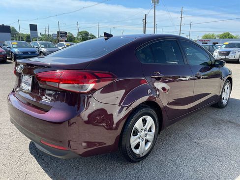 Used 2018 Kia Forte LX w/ LX Popular Package image 5