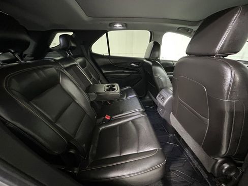 Used 2021 Chevrolet Equinox LT image 17