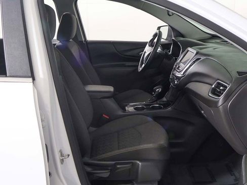 Used 2024 Chevrolet Equinox LT AWD/4WD image 24