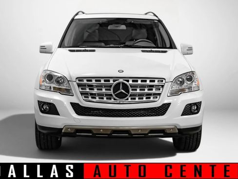 Used 2011 Mercedes-Benz ML 350 BlueTEC 4MATIC image 2