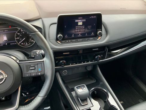 Used 2023 Nissan Rogue SL FWD image 13