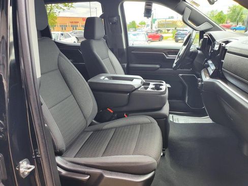 Used 2023 Chevrolet Silverado 1500 LT AWD/4WD image 12