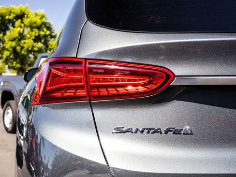 Used 2019 Hyundai Santa Fe FWD image 13