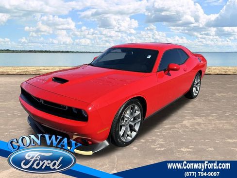 Used 2022 Dodge Challenger GT image 12