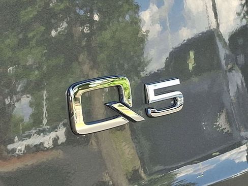 Used 2025 Audi Q5 2.0T Premium image 32