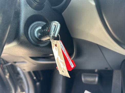 Used 2015 Kia Soul FWD image 24