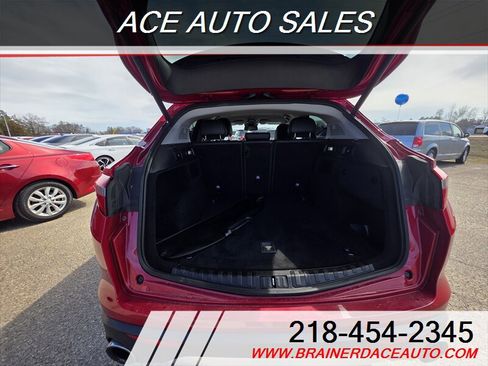 Used 2021 Alfa Romeo Stelvio Sprint w/ Cold Weather Package AWD/4WD image 15
