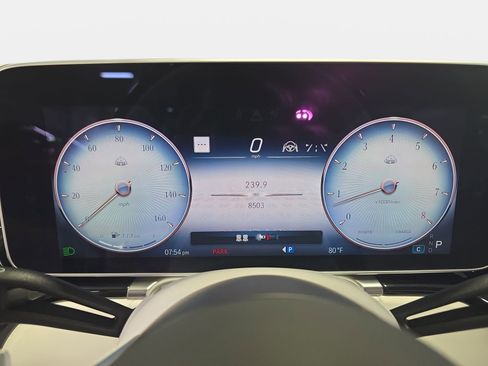 Used 2025 Mercedes-Benz Maybach S 580 4MATIC image 19