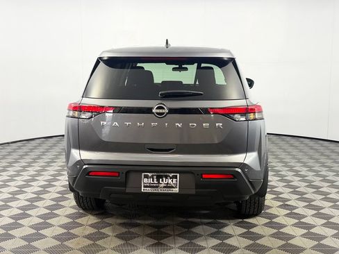 Used 2023 Nissan Pathfinder S FWD image 9