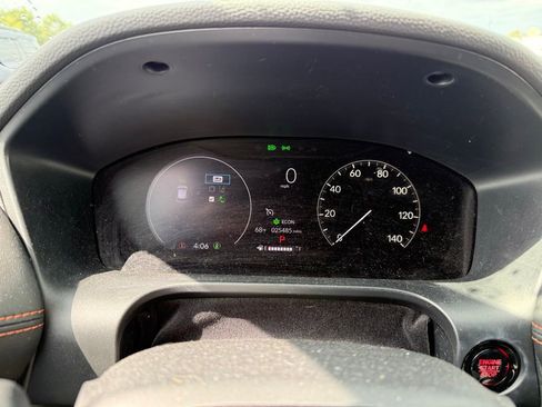 Certified 2024 Honda HR-V Sport image 5