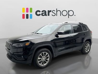 Used 2019 Jeep Cherokee Latitude Plus w/ Comfort/Convenience Group