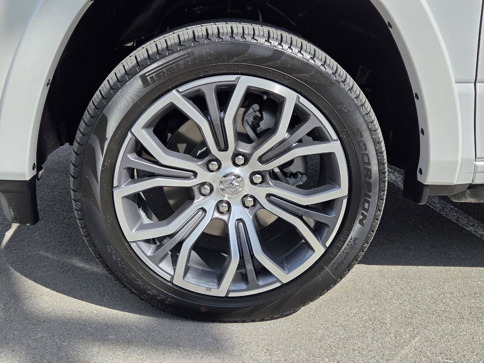 Used 2027 RAM 1500 Tungsten AWD/4WD image 9
